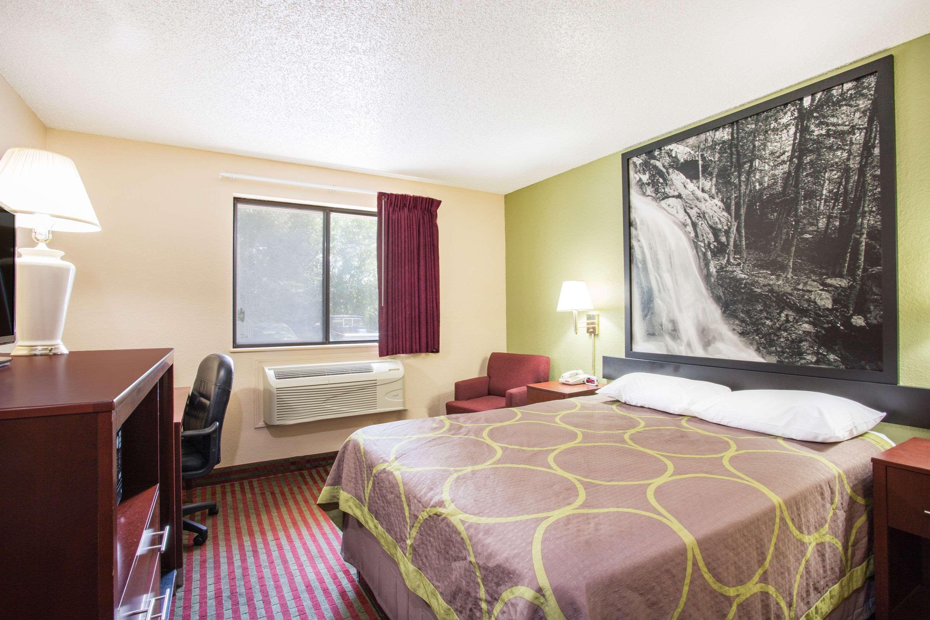 Motel Super 8 By Wyndham Harrisonburg Zewnętrze zdjęcie