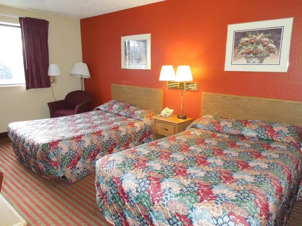 Motel Super 8 By Wyndham Harrisonburg Zewnętrze zdjęcie